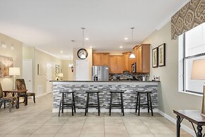 Cozy Comfortable 9BR Retreat in Champions Gate