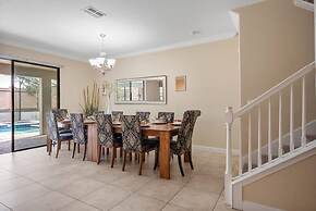 Cozy Comfortable 9BR Retreat in Champions Gate
