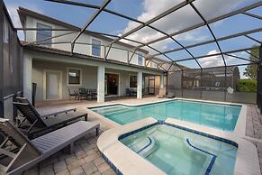 Cozy Comfortable 9BR Retreat in Champions Gate