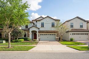 Cozy Comfortable 9BR Retreat in Champions Gate