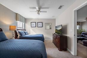 Cozy Comfortable 9BR Retreat in Champions Gate