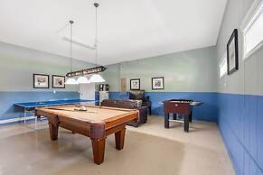 Cozy Comfortable 9BR Retreat in Champions Gate