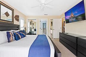 Lake View and Pool 4BR House Disney Area