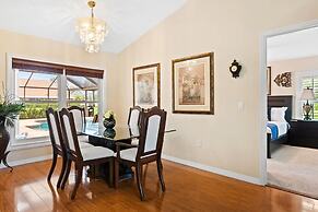 Lake View and Pool 4BR House Disney Area