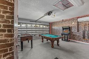 Lake View and Pool 4BR House Disney Area