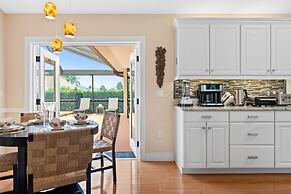 Lake View and Pool 4BR House Disney Area