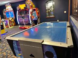 Lovely House for 10 People at Paradise