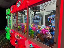 Lovely House for 10 People at Paradise