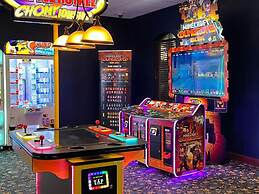 Lovely House for 10 People at Paradise