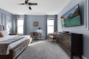 Exclusive Luxe Single Family 6 BR Sl2765