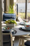 Exclusive Luxe Single Family 6 BR Sl2765