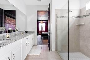 Avatar Theme 7 BR Luxury Decor at Solara