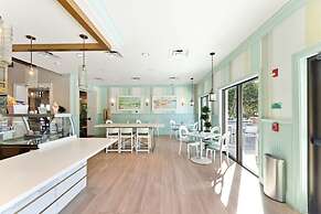 Avatar Theme 7 BR Luxury Decor at Solara