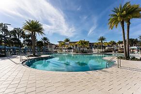 Avatar Theme 7 BR Luxury Decor at Solara