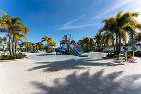 Avatar Theme 7 BR Luxury Decor at Solara