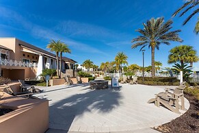 Avatar Theme 7 BR Luxury Decor at Solara