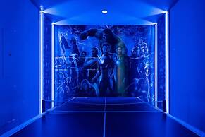 Avatar Theme 7 BR Luxury Decor at Solara