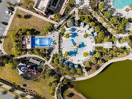 Avatar Theme 7 BR Luxury Decor at Solara