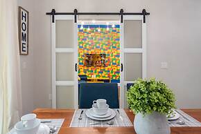 New Listing - Modern Decor 4 BR Townhouse