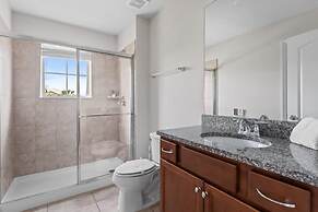 Pet Friendly Amazing 5 BR Sleeps 10 Ww2116