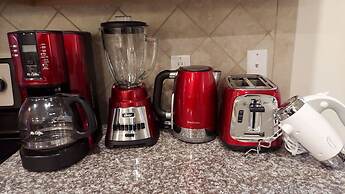 Pet Friendly Amazing 5 BR Sleeps 10 Ww2116