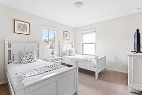 Pet Friendly Amazing 5 BR Sleeps 10 Ww2116