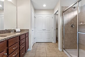 Pet Friendly Amazing 5 BR Sleeps 10 Ww2116