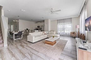 5BR Private Pool Plus Themed Bedrooms Sl4800