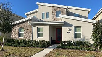 7BR Themed Bedroom and Pool 18 Guests