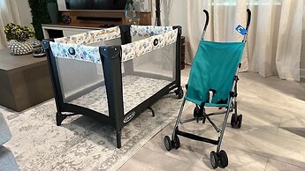 7BR Themed Bedroom and Pool 18 Guests