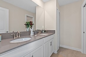 7BR Themed Bedroom and Pool 18 Guests