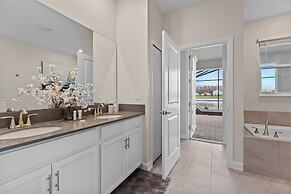 7BR Themed Bedroom and Pool 18 Guests