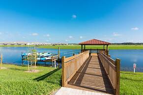 Beautiful Decor 2BR Apartment Near Disney