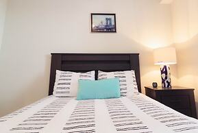 Beautiful Decor 2BR Apartment Near Disney