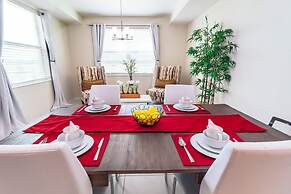 Beautiful Decor 2BR Apartment Near Disney