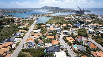 Mi Cuna Stays Collection