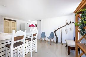 Mi Cuna Stays Collection