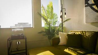 Chic New York Style 10 Minutes to SNA Disneyland