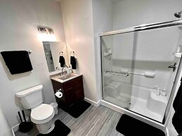 Chic New York Style 10 Minutes to SNA Disneyland