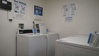 New York Style Home 10 Minutes To SNA Disneyland