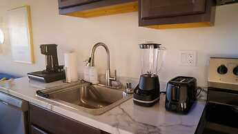 New York Style Home 10 Minutes To SNA Disneyland