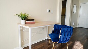 Cozy 2-br Home Near Disneyland Pool Hot Tub GYM