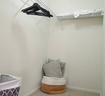 Cozy 2-br Home Near Disneyland Pool Hot Tub GYM