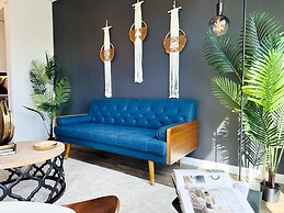 Modern Mid-hollywood Home Sunset View Free Parking