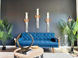 Modern Mid-hollywood Home Sunset View Free Parking