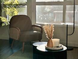 Modern Mid-hollywood Apt Sunset View Free Parking