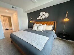 Modern Mid-hollywood Apt Sunset View Free Parking