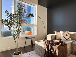 Sunny Home in Mid-hollywood Pool Free Parking