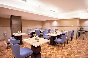 ASTER GRAND BY ZENG SAKET