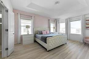 Amazing House at Bella Vida 5BR